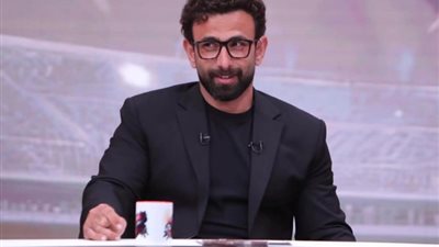 «مصر كلها عارفة صوتك»، إبراهيم فايق يتقدم ببلاغ ضد محامي الحكم محمد عادل