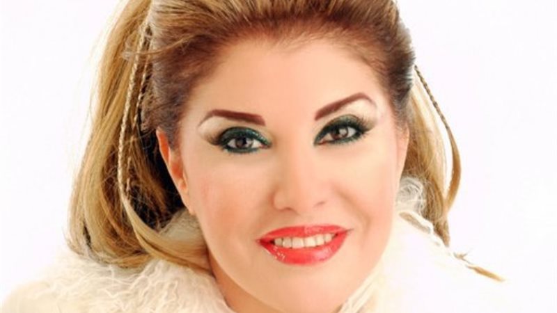الإعلامية هالة سرحان