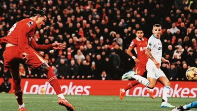 من صلاح لـ«نونيز»، ليفربول يتقدم على أستون فيلا في الشوط الأول (فيديو)