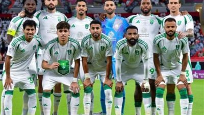 تعادل سلبي بين الأهلي والرائد في الشوط الأول من الدوري السعودي