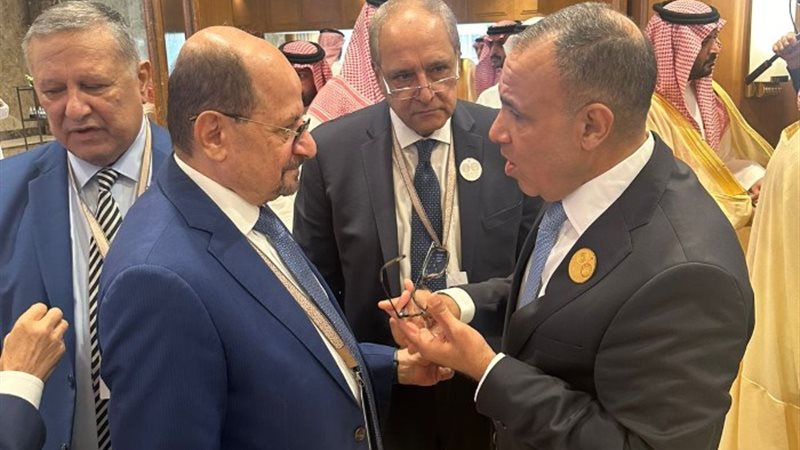 وزير الخارجية ونظيره اليمني