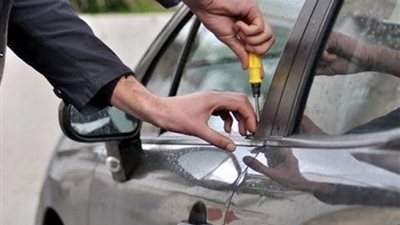 بيوصلوا السلكتين، القبض على تشكيل عصابي تخصص في سرقة السيارات بالجيزة