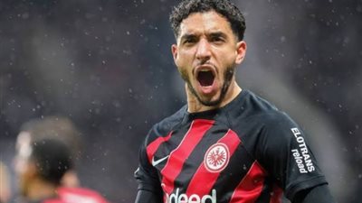 الإعلام الألماني يتغنى بـ عمر مرموش بعد تألقه أمام شتوتجارت: حدوتة مجانية