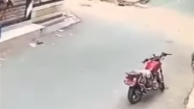 ضبط قائد دراجة بخارية للاصطدام طفلة في فارسكور بدمياط