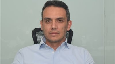 لماذا يصر البنك المركزي على الفائدة المرتفعة منذ مارس 2024؟ خبير يوضح