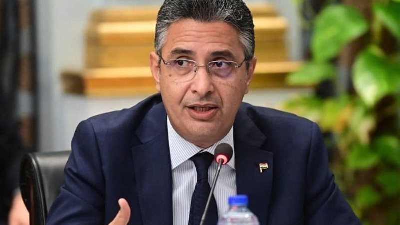 شريف فاروق وزير التموين والتجارة الداخلية