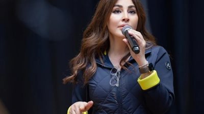 بعد عودتها لنشاطها الفني، إليسا تحيي حفلًا غنائيًا مميزًا اليوم