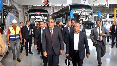 عودة للحياة بعد توقف 15 عامًا، الحكومة تعيد افتتاح شركة النصر للسيارات