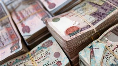 «لو بتفكر تنفد بجلدك عد فلوسك»، قيمة مكافأة نهاية الخدمة وفق قانون العمل الجديد