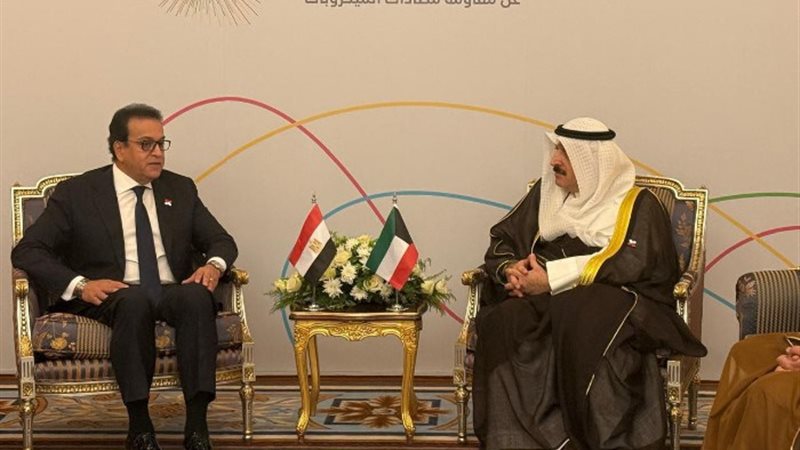 لقاء وزير الصحة ونظيره الكويتي