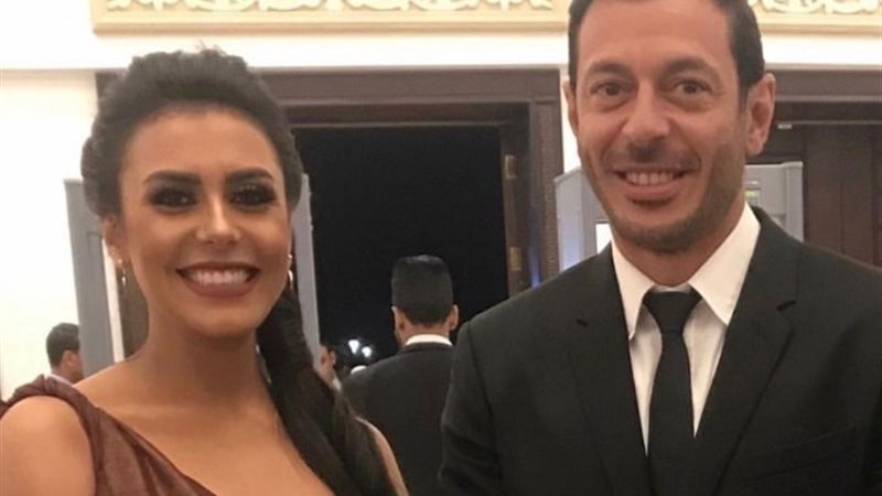 مصطفى شعبان وهاجر الشرنوبي