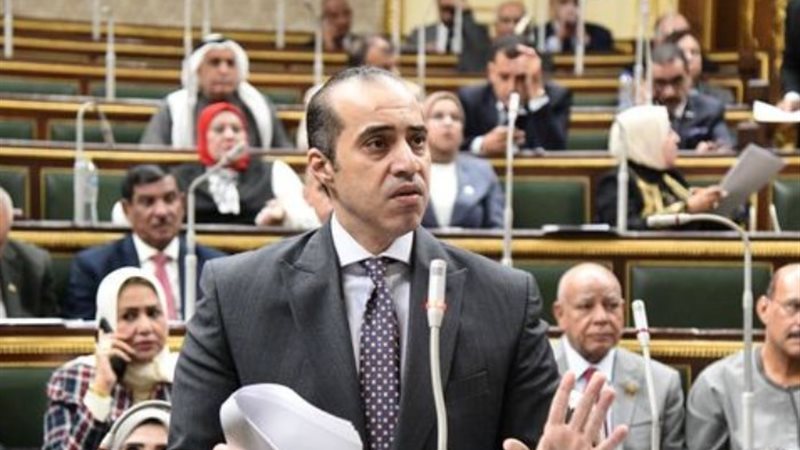 وزير الشئون النيابية والقانونية والتواصل السياسي