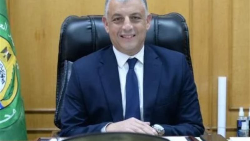 اللواء أكرم محمد جلال محافظ الإسماعيلية
