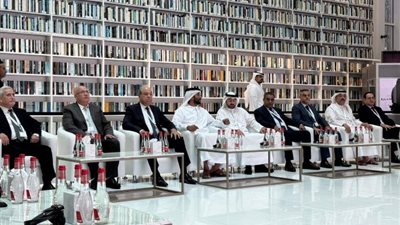 وزير الطيران يشارك في فعاليات «البرنامج الدولي لقادة الطيران المدني» بدبي