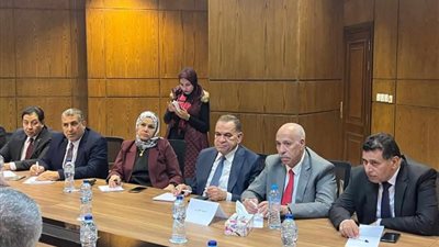 رئيس مصلحة الضرائب تستعرض التسهيلات الضريبية  الجديدة