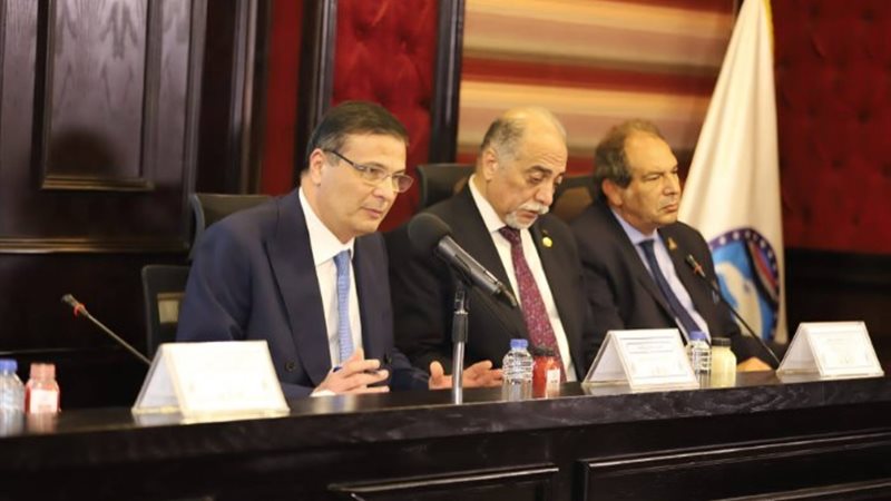 علاء فاروق وزير الزراعة واستصلاح الأراضى