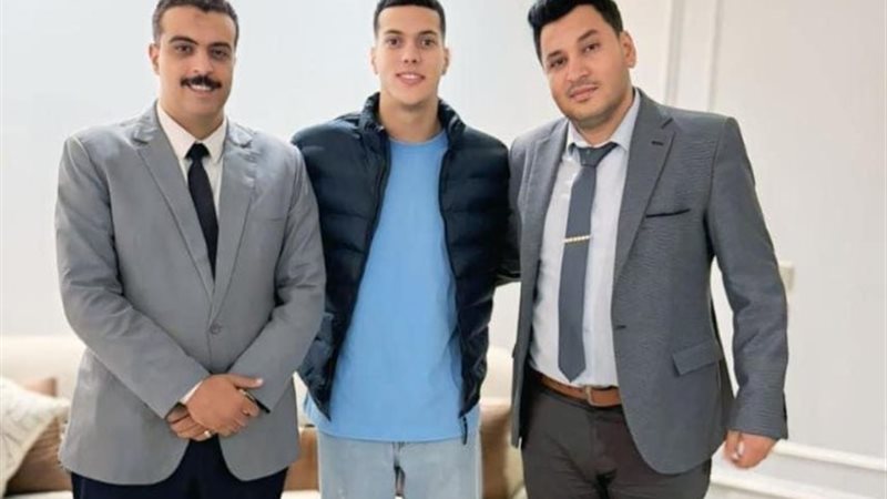 دفاع فرد الأمن واللاعب إمام عاشور وفرد الأمن