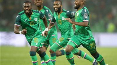 جزر القمر يذهل الكرة الأفريقية