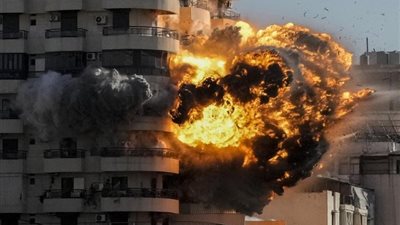 دوي انفجارات في بيروت جراء غارات للاحتلال الإسرائيلي على منطقة البسطة