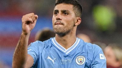 ريال مدريد يقرر عدم ضم رودري بعد تصريحاته المثيرة عن فينيسيوس