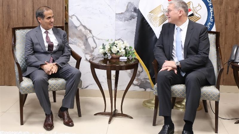 المهندس كريم بدوي وزير البترول