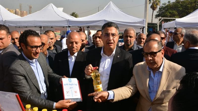 وزير التموين