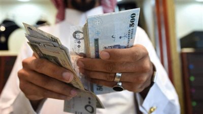 سعر الريال السعودي مقابل الجنيه في بداية تعاملات اليوم الاثنين 25 نوفمبر