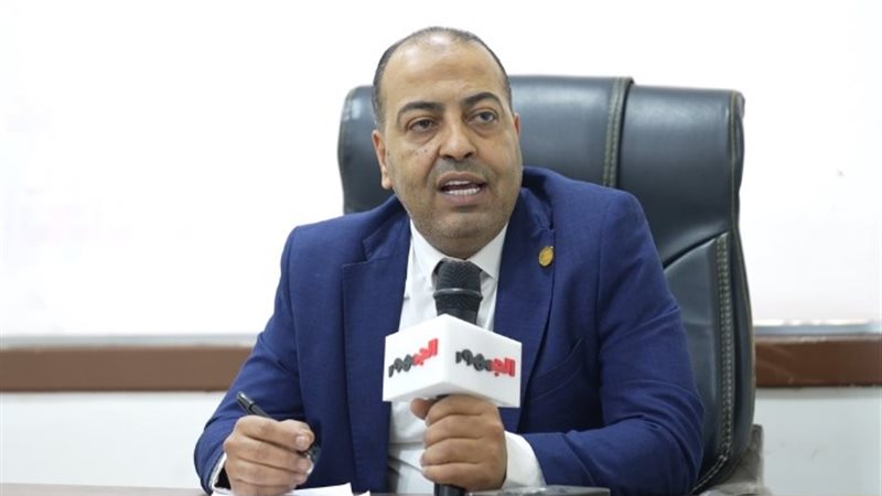 عمر عبد العزيز