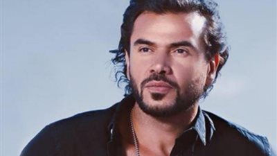 سامو زين ينتحل شخصية عمرو دياب ويثير ضجة، ما القصة؟