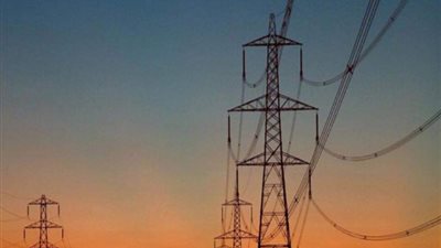 مراجعة الخطوط والشبكات، طوارئ بـ «الكهرباء» استعدادًا لقدوم الشتاء