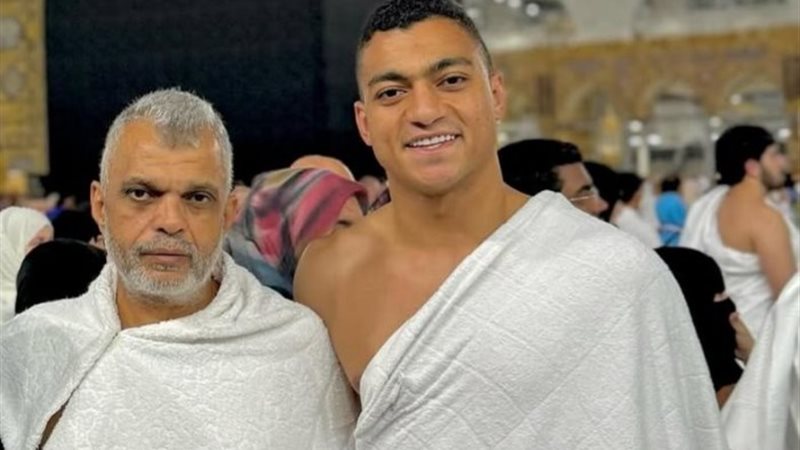 مصطفى محمد ووالده