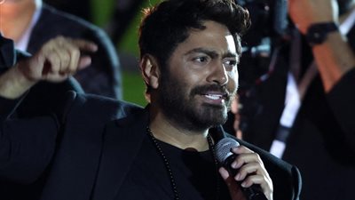 تامر حسني ينفعل على أحد الصفحات التي تحمل اسمه (اعرف السبب)