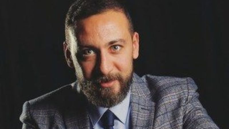 عابد عناني