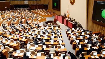 برلمان كوريا الجنوبية يعلن بطلان الأحكام العرفية