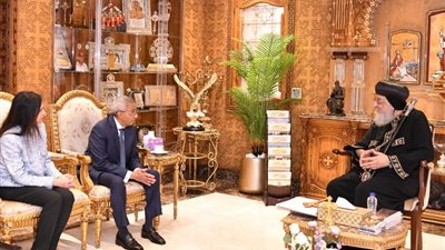 البابا تواضروس يستقبل مساعد وزير الخارجية للعلاقات الثقافية