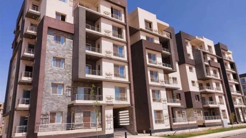 شقق الإسكان الاجتماعي