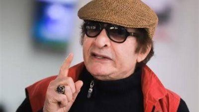 محيي إسماعيل: كريم عبدالعزيز «كاريزما» وهذا رأيي في الشخص «غير المتواضع»