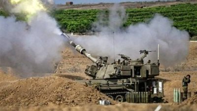 إسرائيل تعلن قصف 100 هدف في سوريا معظمها مستودعات أسلحة