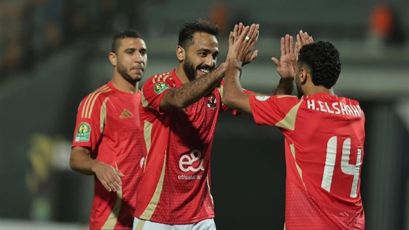 الأهلي وأورلاندو بيراتس