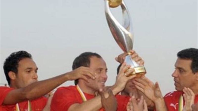 لاعبو الأهلي