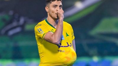 مارسيل كولر يوافق على عودة محمد شريف للأهلي بشرط (خاص)