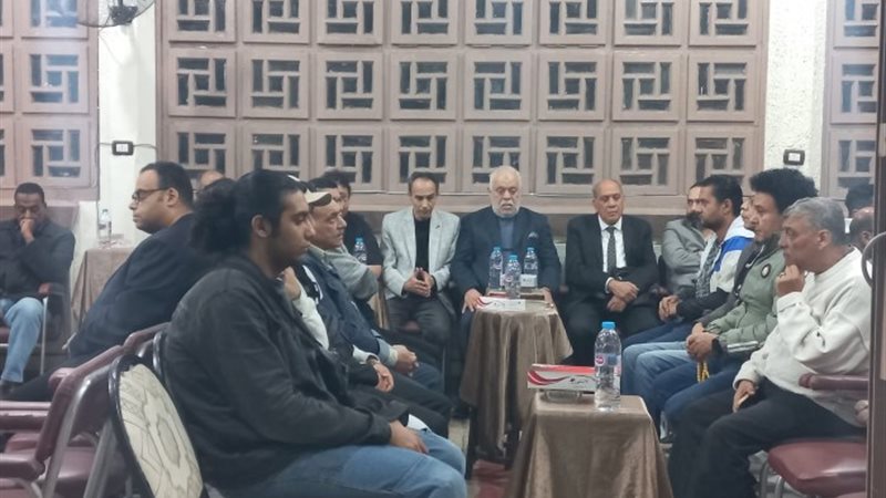 أشرف زكي وبدرية طلبة