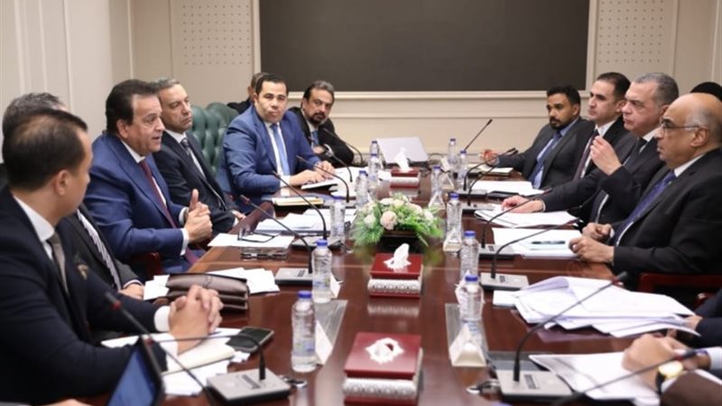 خلال الاجتماع