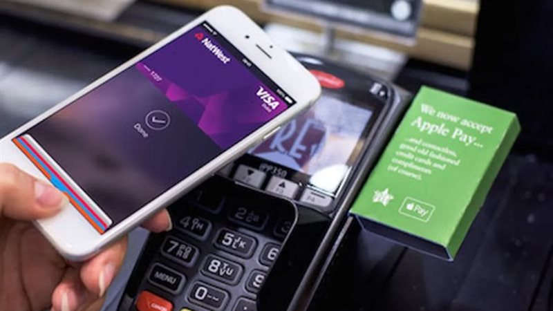 خدمة Apple Pay 