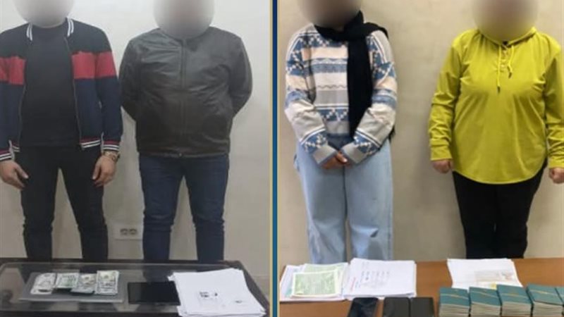 صورة المتهمين مع المضبوطات