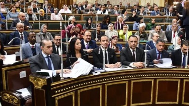 مناقشة قانون الدعم النقدي الجديد