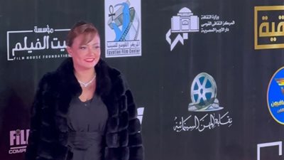 بشرى وحورية فرغلي على ريت كاربت مهرجان القاهرة الدولي للفيلم القصير (صور)