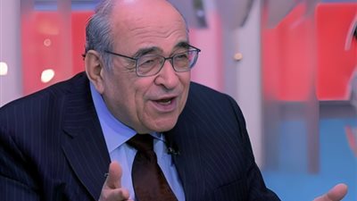 مصطفى الفقي: الشرع يبعث رسالة طمأنة للغرب وتهدئة لإسرائيل ويتجاهل العرب