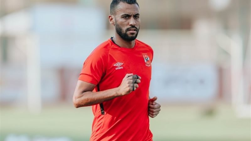 حسام عاشور