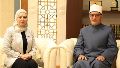 سفيرة البحرين تدعو مفتي الجمهورية لحضور مؤتمر الحوار الإسلامي